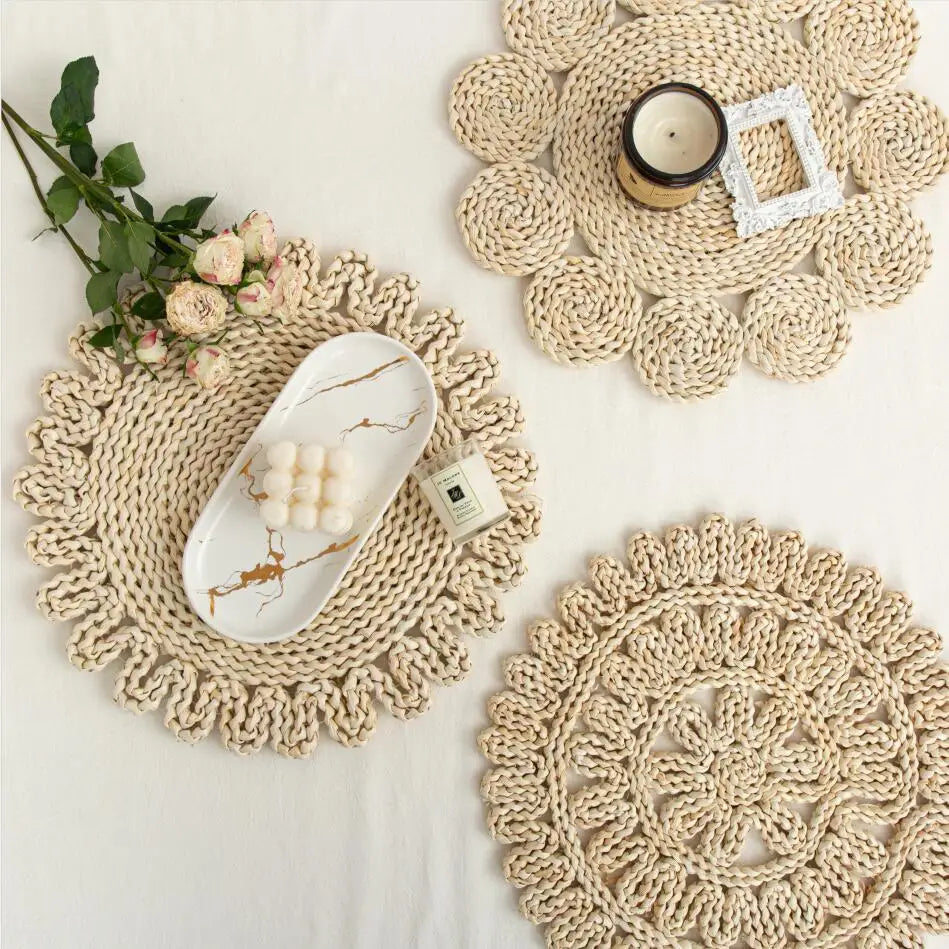 Handmade Straw Woven Corn Husk Home Casserole with Heat Insulation Tea Mat Table Mat Heat-Resistant Mat Plate Cup Placemat