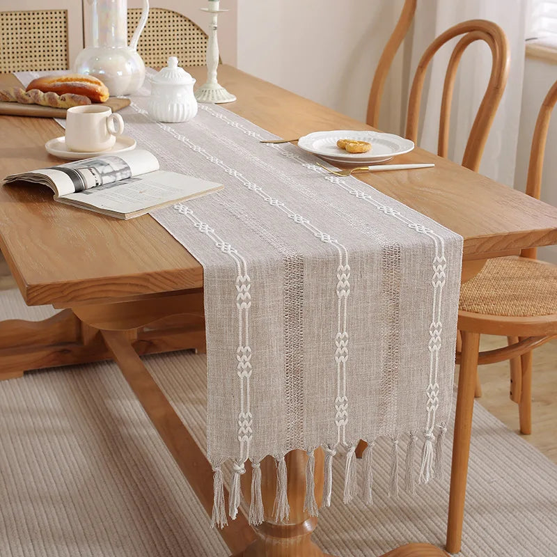 Elegant Jacquard Cotton Linen Table Runner with Tassels