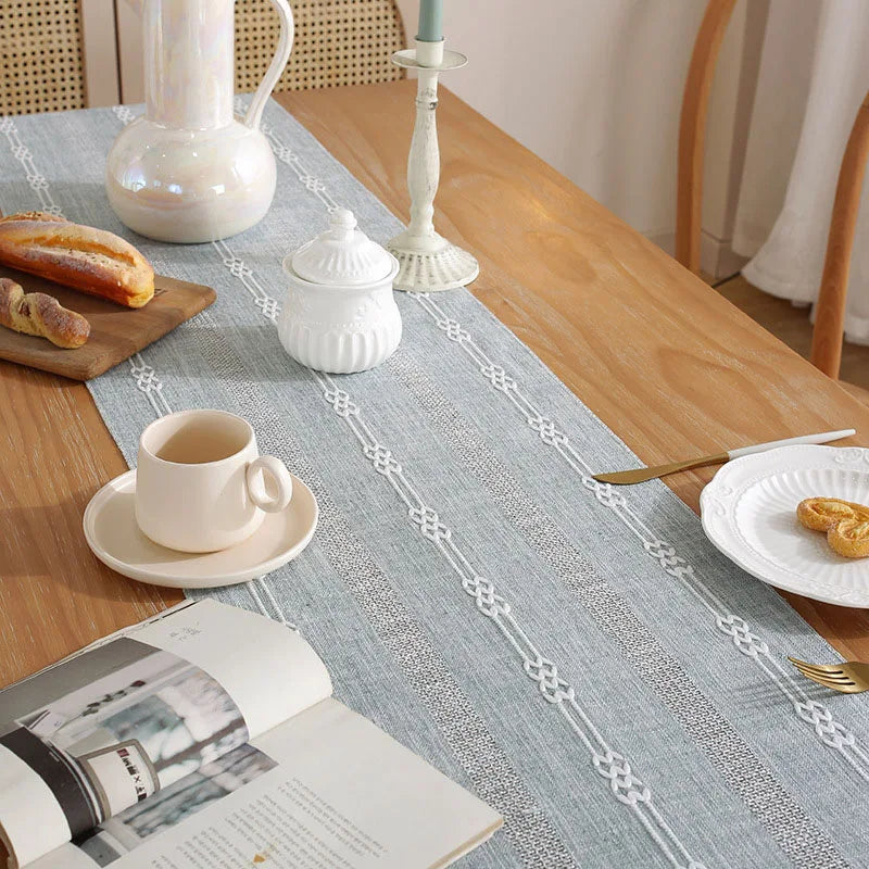Elegant Jacquard Cotton Linen Table Runner with Tassels