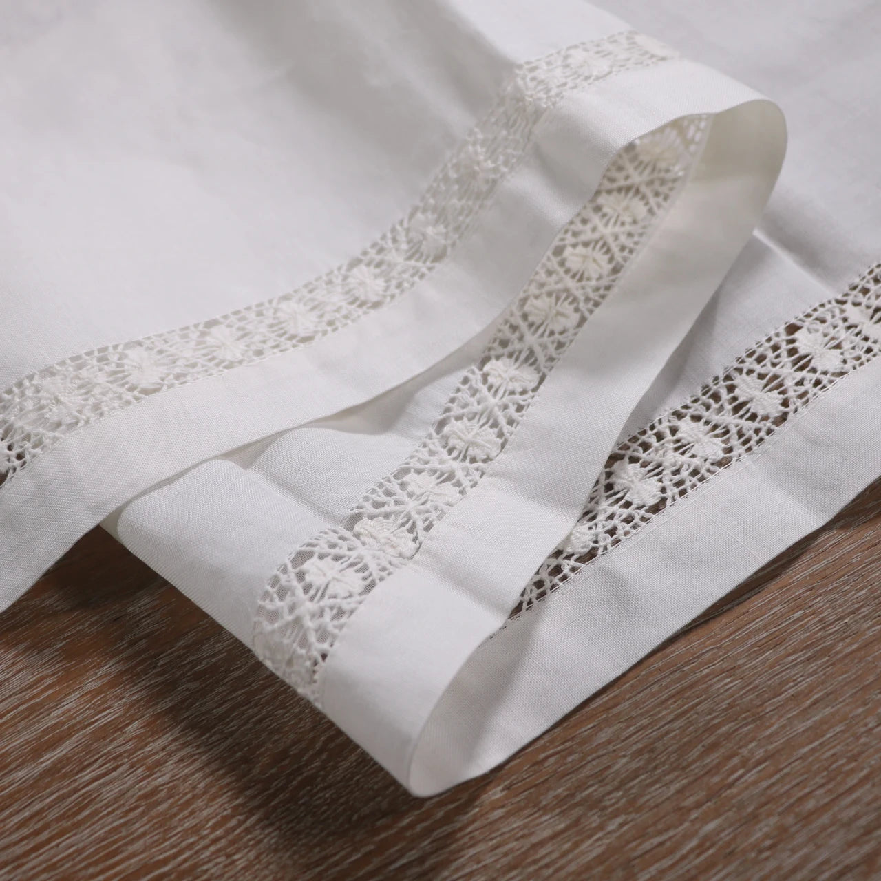 TR003  Ivory 1 piece 100% ramie 12“x36"  handmade drawn thread work hand embroidery Table runners