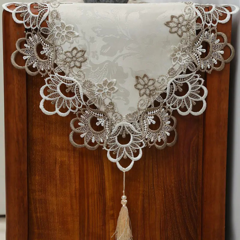 YOMDID Oval Lace Table Runner Embroidered Cabinet Tablecloth Lace Pendant Tassel Dresser Table Flag Dust Cover Manteles De Mesa